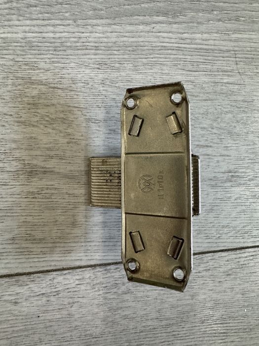 Замок, защелка, щеколда, працює ідеально