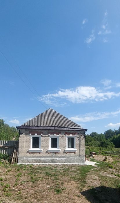 Продам домик в Полевой