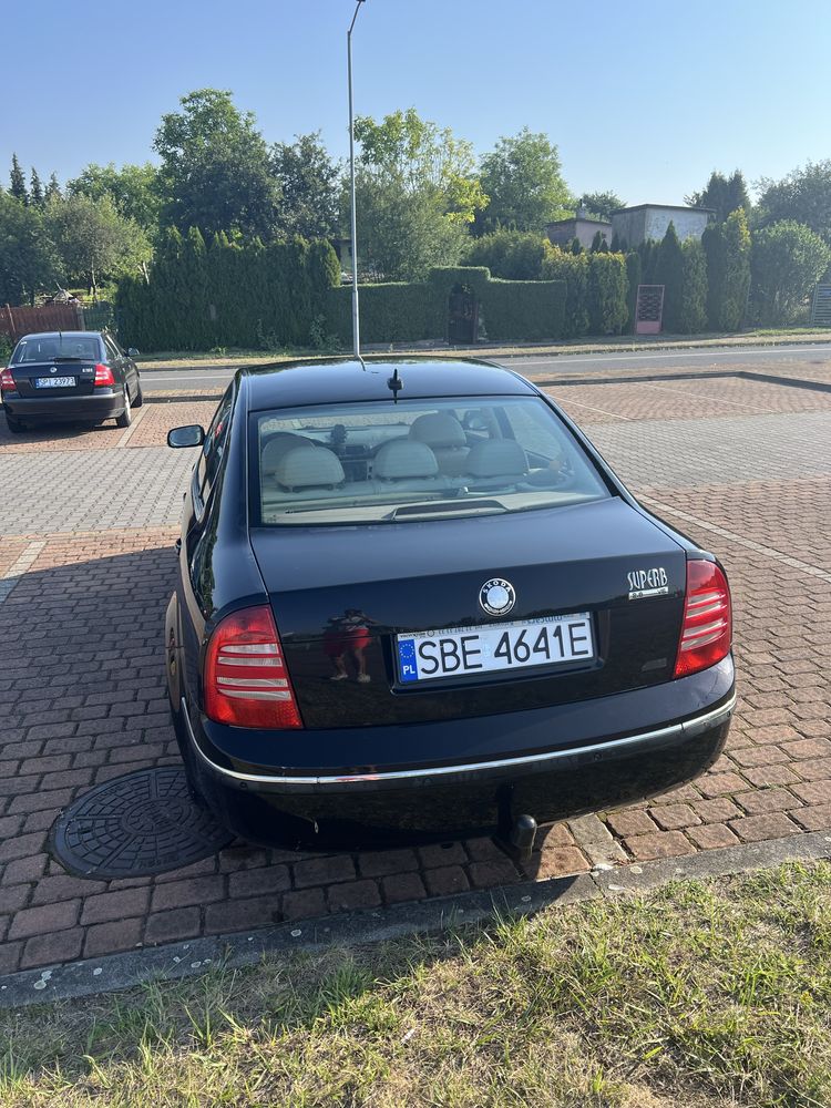 Skoda Superb 2.8