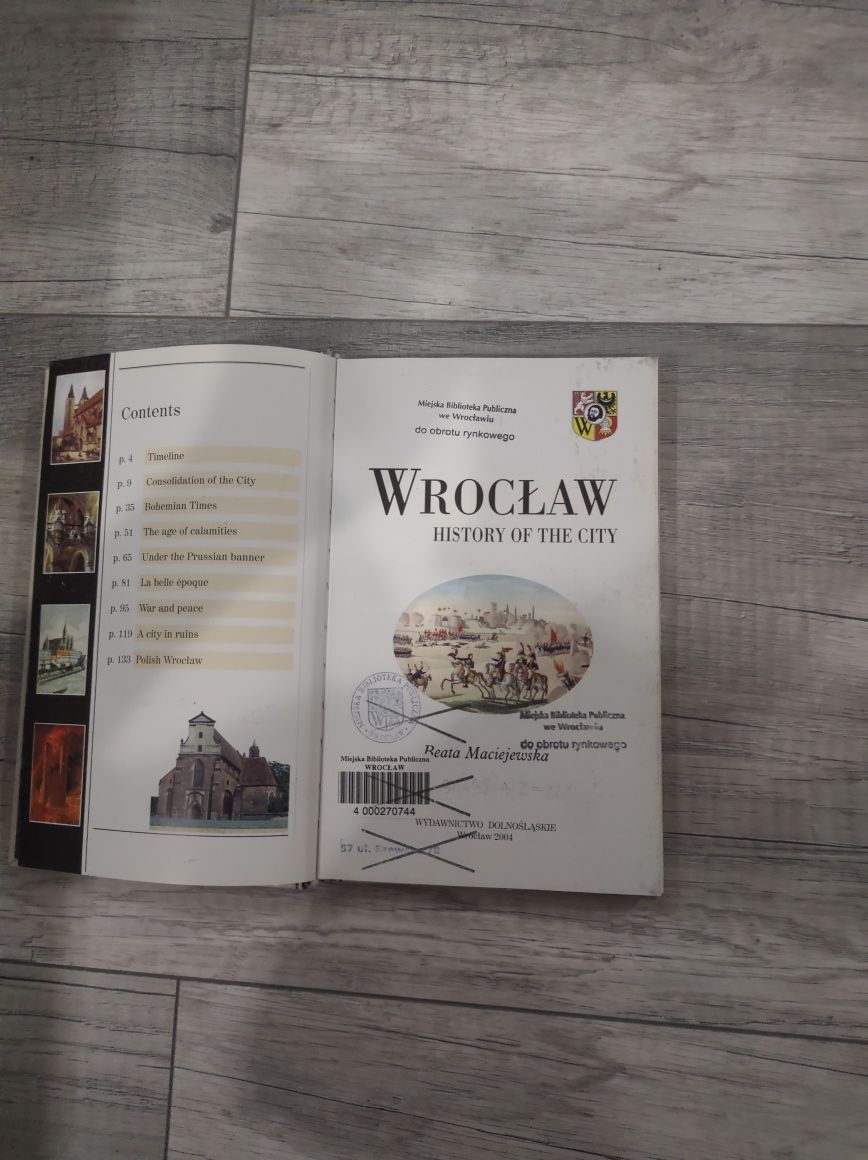 Książka historyczna Wrocław History of the city - Beata Maciejewska