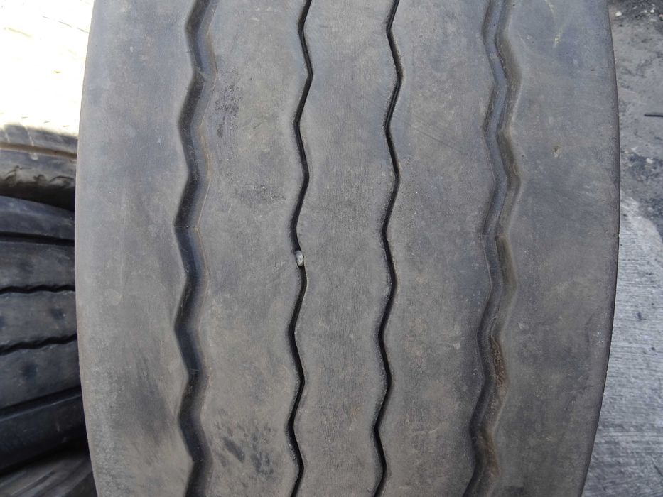 opona 385/65R22.5 Bridgestone Duravis R-Trailer 002 (690 netto)