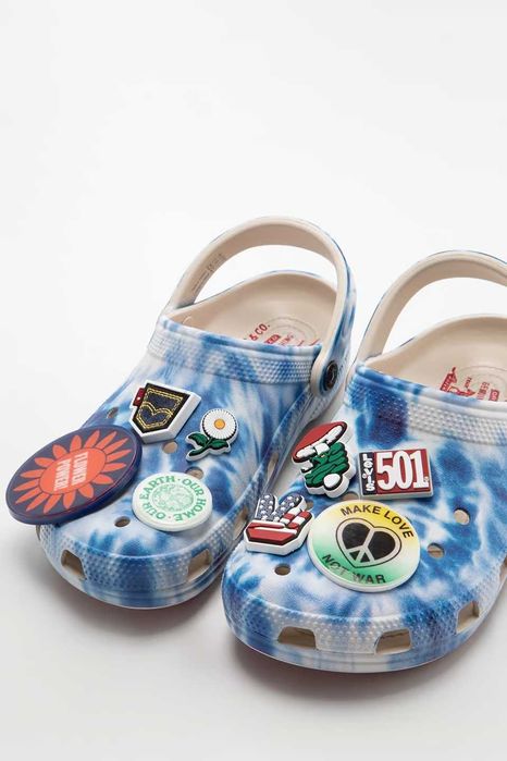 Клоги CROCS x LEVI'S Classic RO STUCCO Clog!