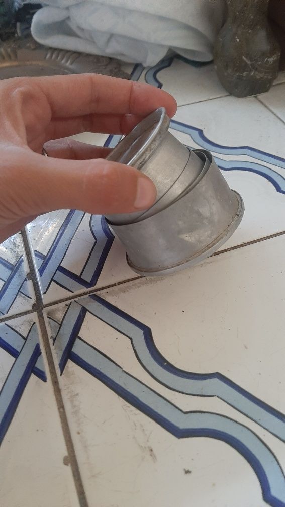 Copo antigo extensível