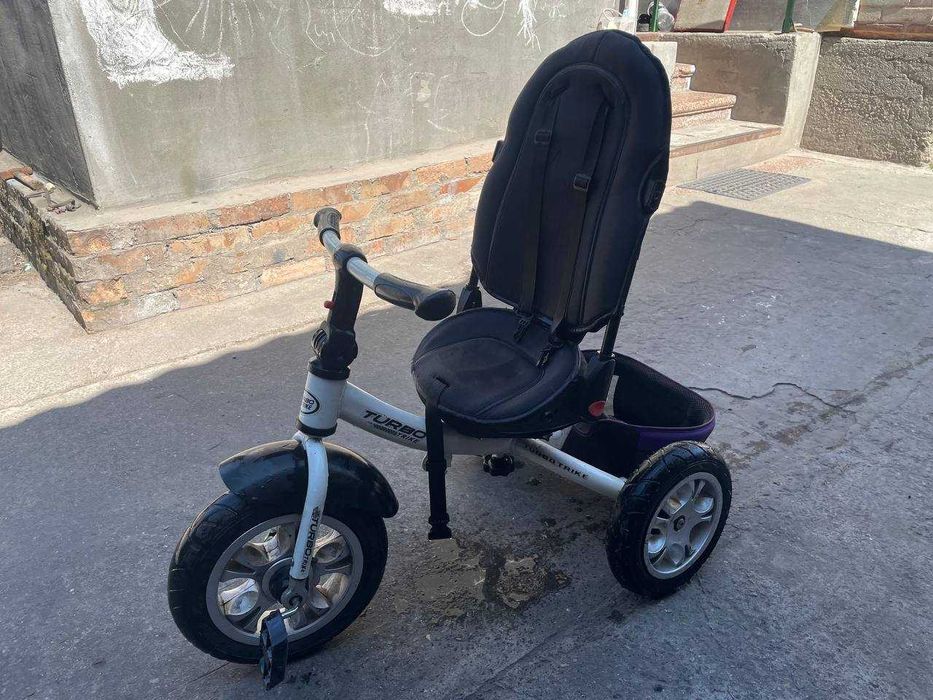 Детский велосипед с родительской ручкой