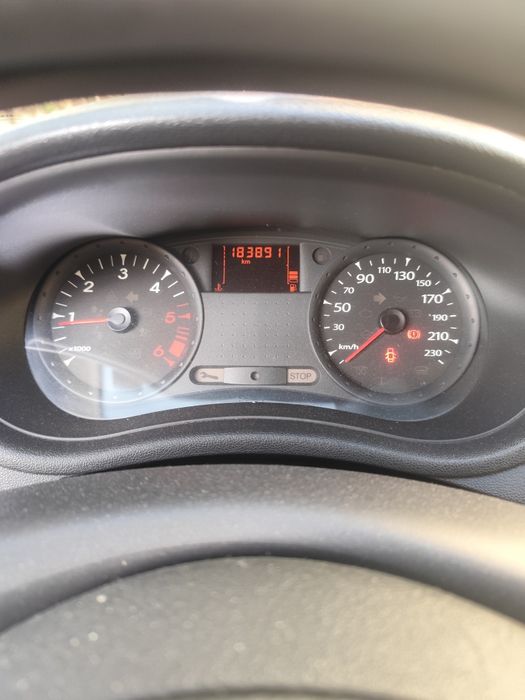 Clio 1.5dci comercial