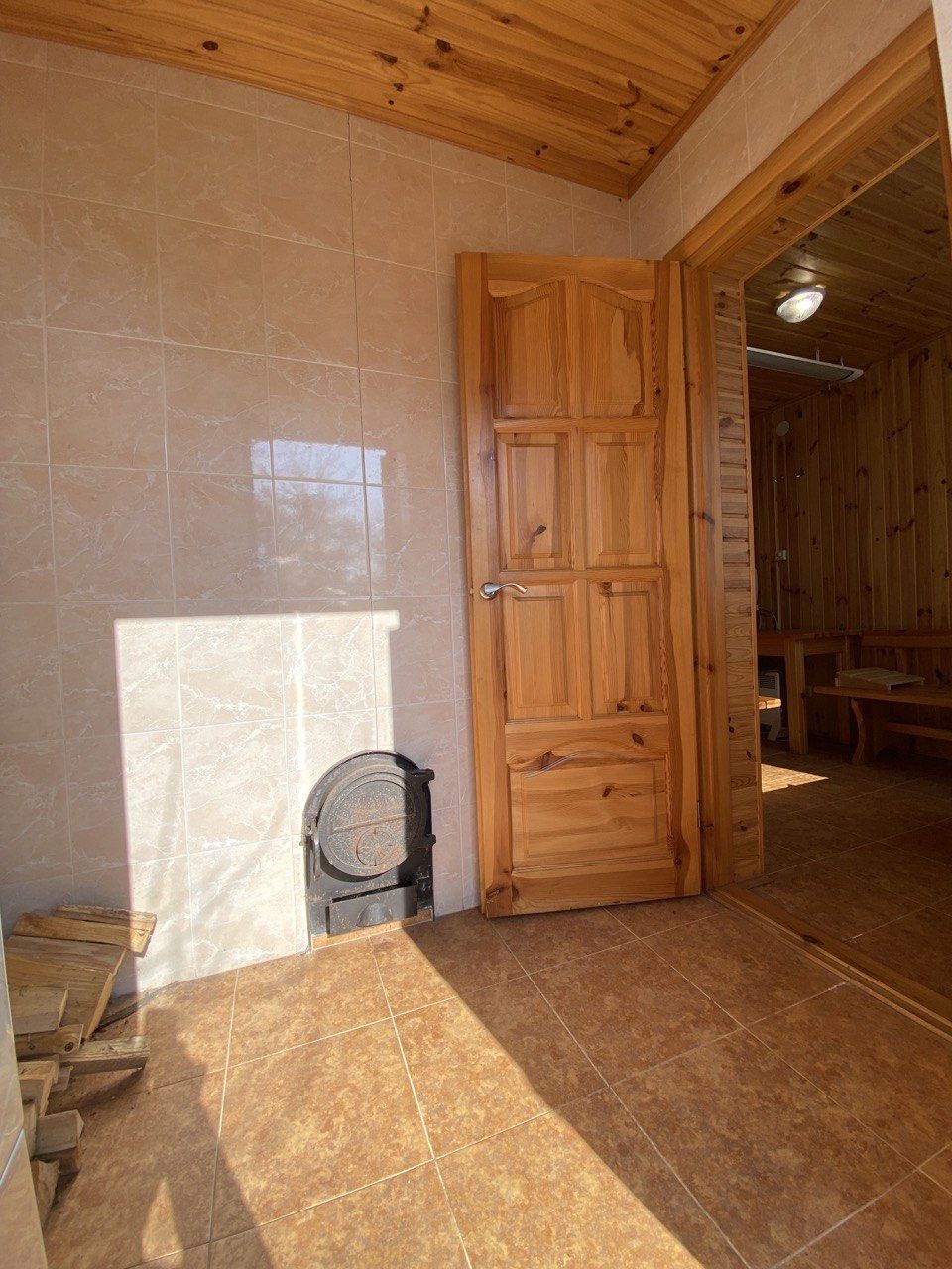 Добротний газифікований будинок в Новій Українці  з  сауною.