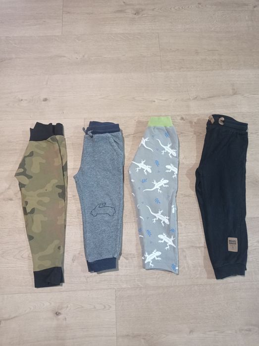 4 pary spodni rozmiar 92