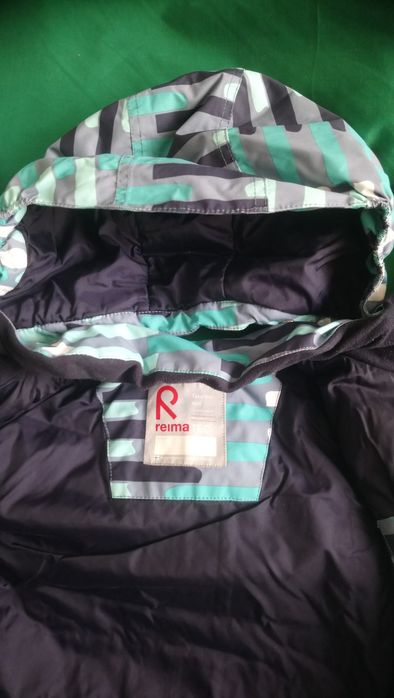 Зимняя куртка Reima рост 128 для двора/сада