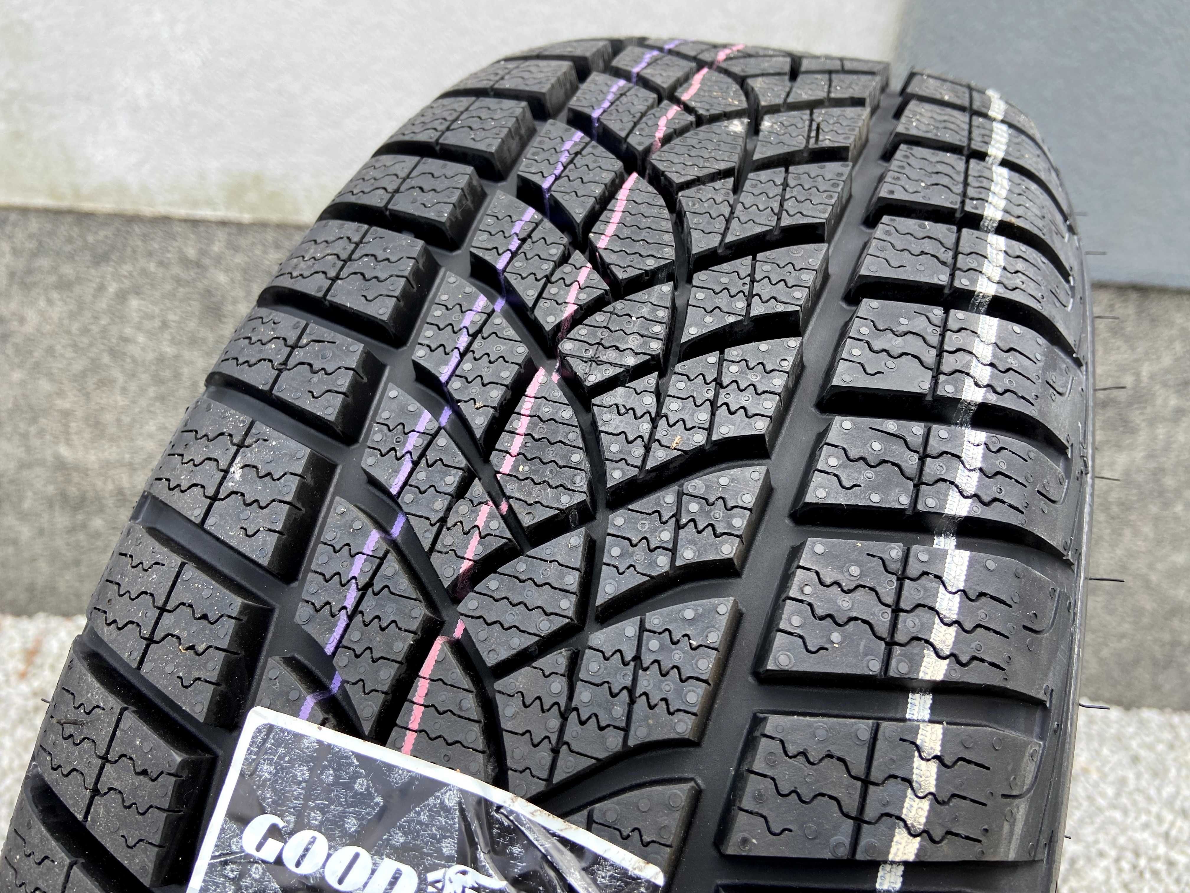 4x 205/55R16 Goodyear Ultra Grip Performance GEN-1 2020r