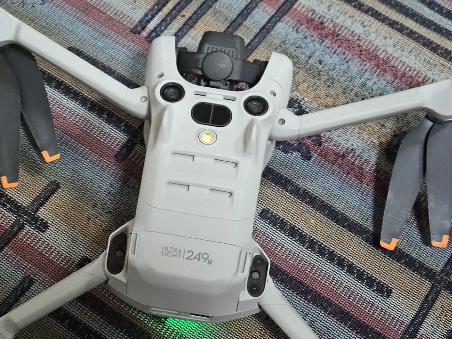 DJI Mini 4 Pro + пульт DJi RC-2, комплект , без аккаунта