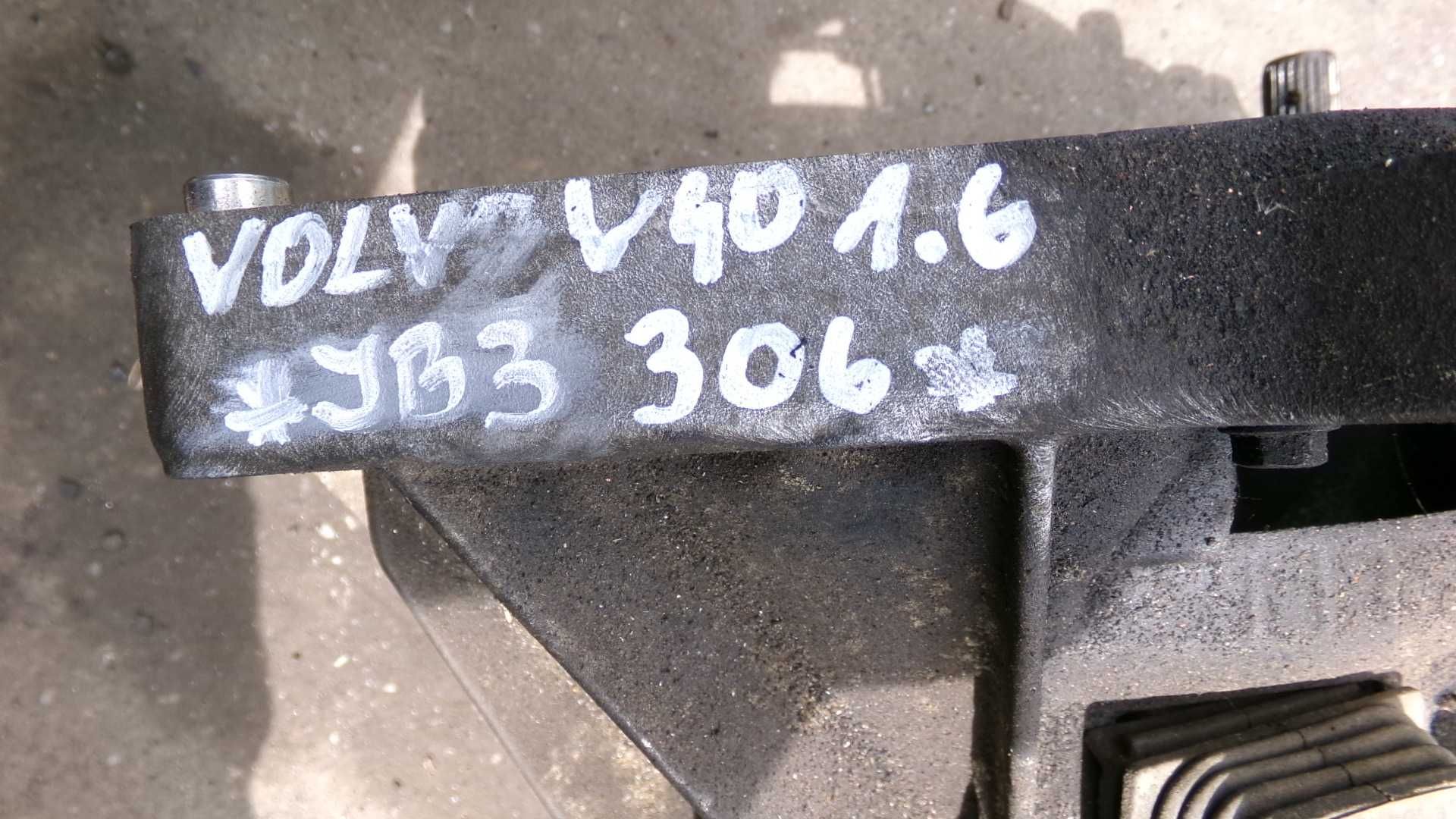 Lip5 Skrzynia biegów JB3306 JB3 306 volvo v40 s40 1.6 16v wysyłka