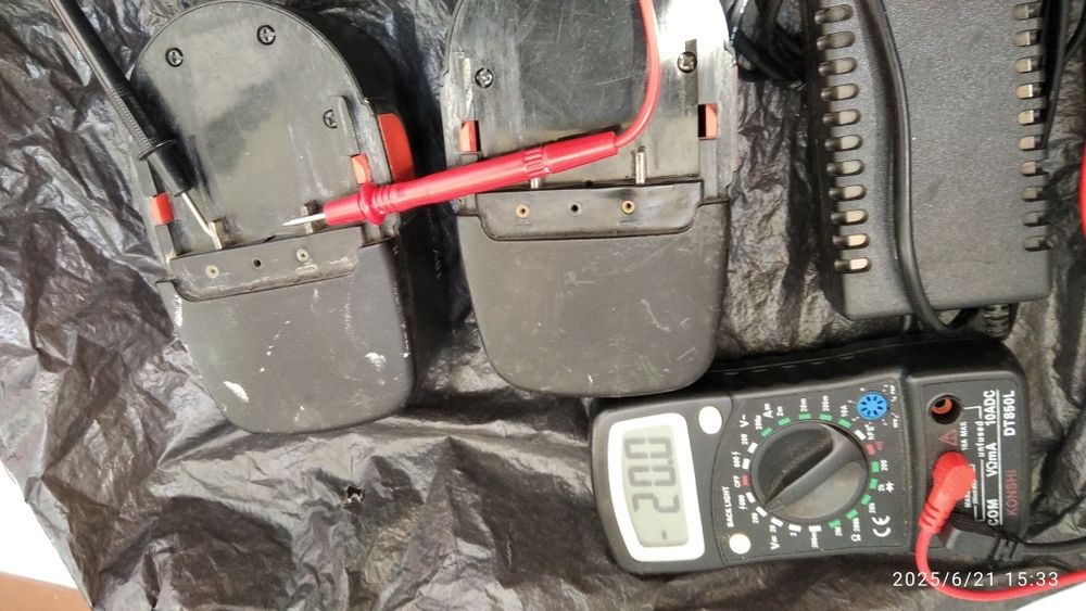 Продам акумулятори від шуруповерта