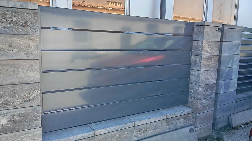 Ogrodzenia palisadowe / bramy dwuskrzydłowe/ bramy przesuwne / furtki