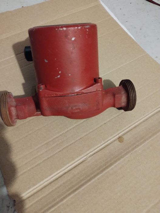 Pompa co Grundfos UPS