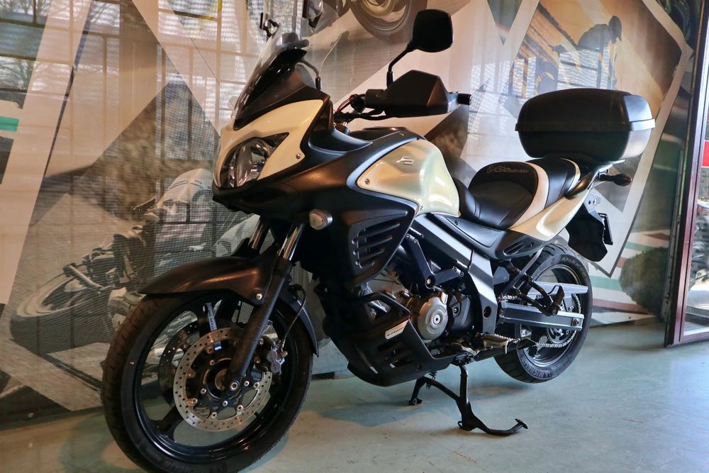 Suzuki V-STROM Suzuki DL 650 V-Strom ABS Armed Bike Warszawa 2 LATA GWARANCJI Film