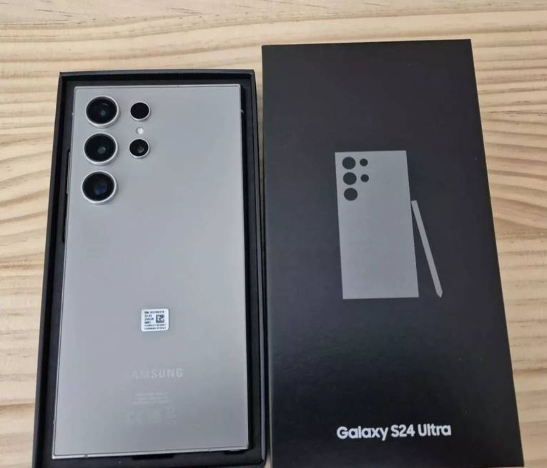 Samsung S24 ultra jak nowy bdb stanie gratisy