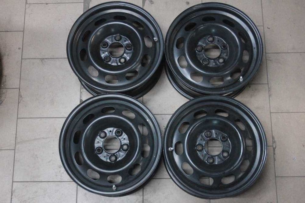 Felgi stalowe BMW 6.5" x 16" 5x120 ET 33 F20 F30 BMW 1 BMW 3 czujniki