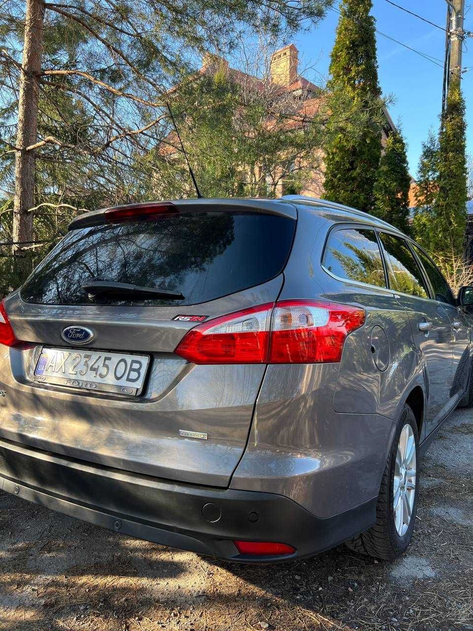 Продам Ford Focus (универсал) 2013 года