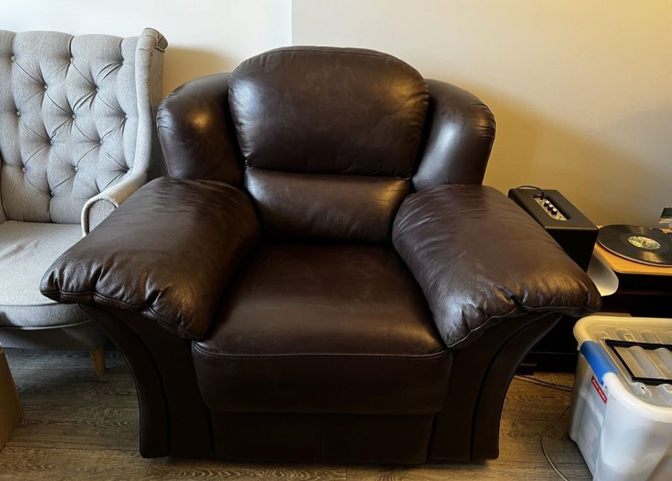 Диван і 2 крісла реклайнер