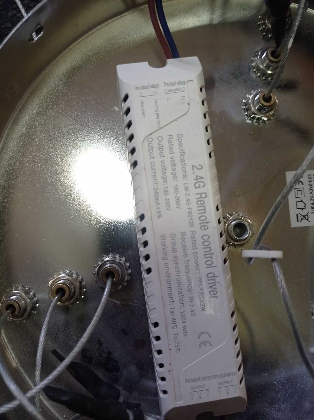 Люстра світлодіодна Victoria Lighting 100 Вт  Space/SP3 під ремонт