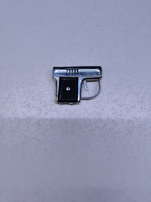 Zapalniczka retro pistolet na benzynę