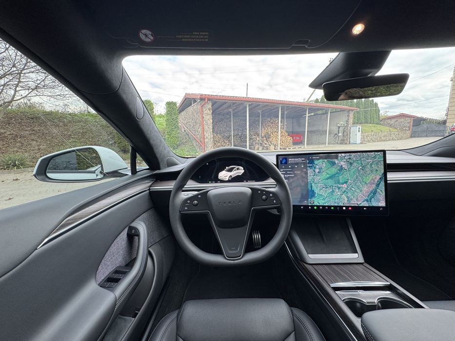 Tesla Model S Long Range
