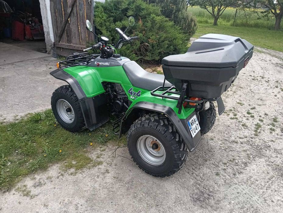 Quad kawasaki klf 300 4x4. homologacja stan idealny transport