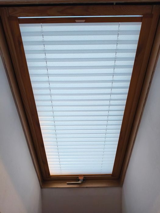 Plisa 50x101cm na okno dachowe sosna