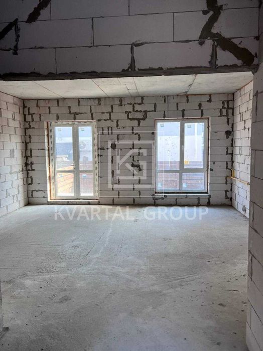 БЕЗ КОМІСІЇ! ТаунХаус 2 поверхи.3 кімнати+кухня студія.БЕЗ РЕМОНТУ.ГАЗ