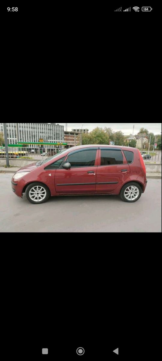 Mitsubishi Colt 2007року.
Коробка автомат.
Пробіг рідний .
Масло не б