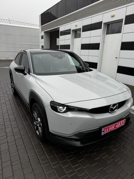 Mazda MX-30 2021 Електромобіль