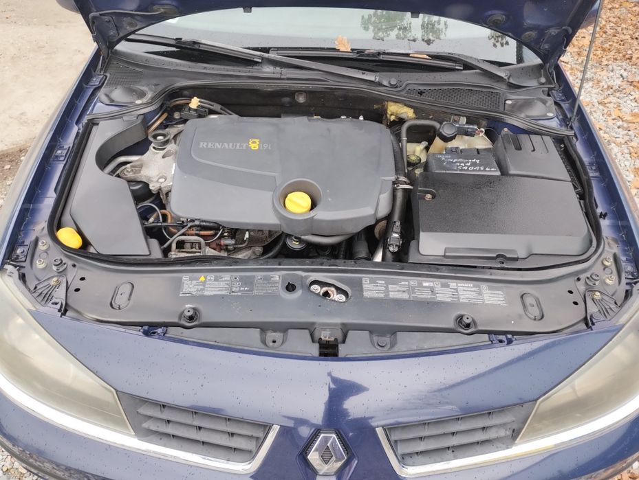 Renault Laguna II Lift 1.9 dCi Sprawna /  Bardzo mało Pali