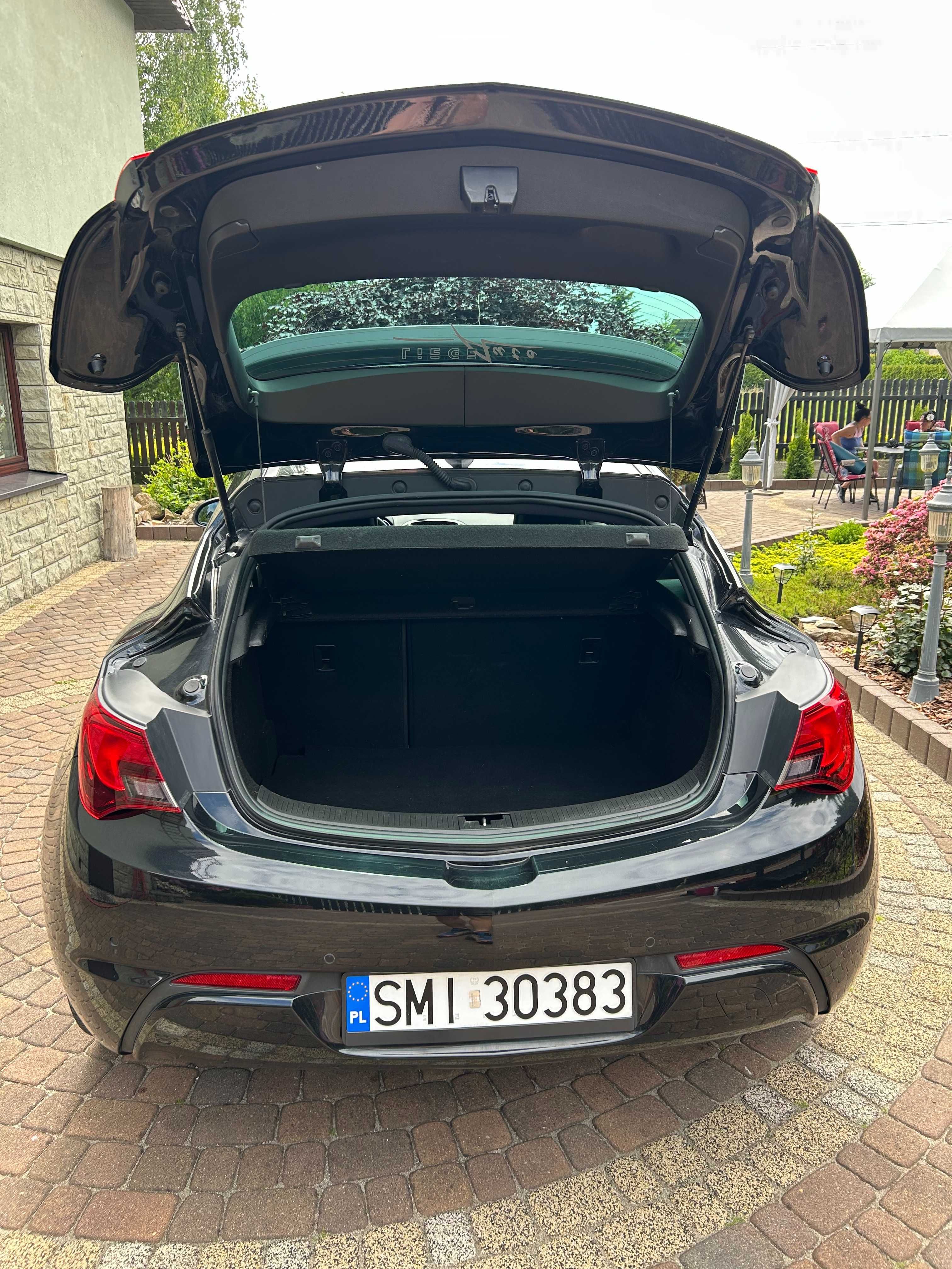 Opel Astra GTC OPC 1.6 cdti