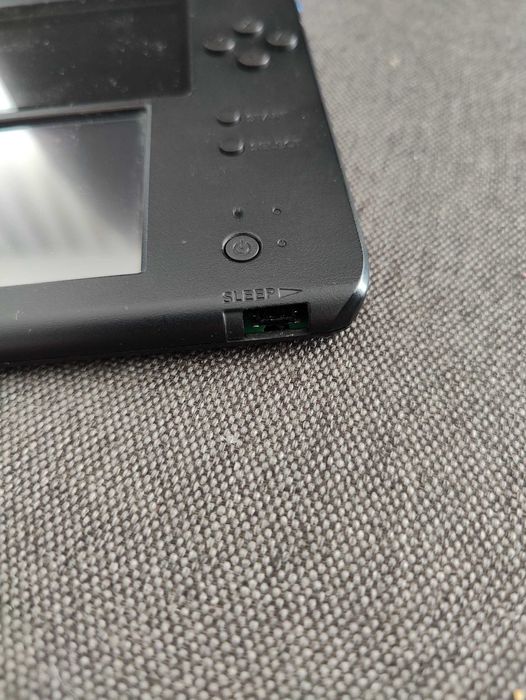 Nintendo 2DS para peças