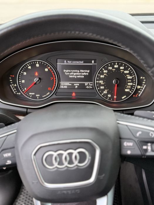 Audi q5 2018 premium