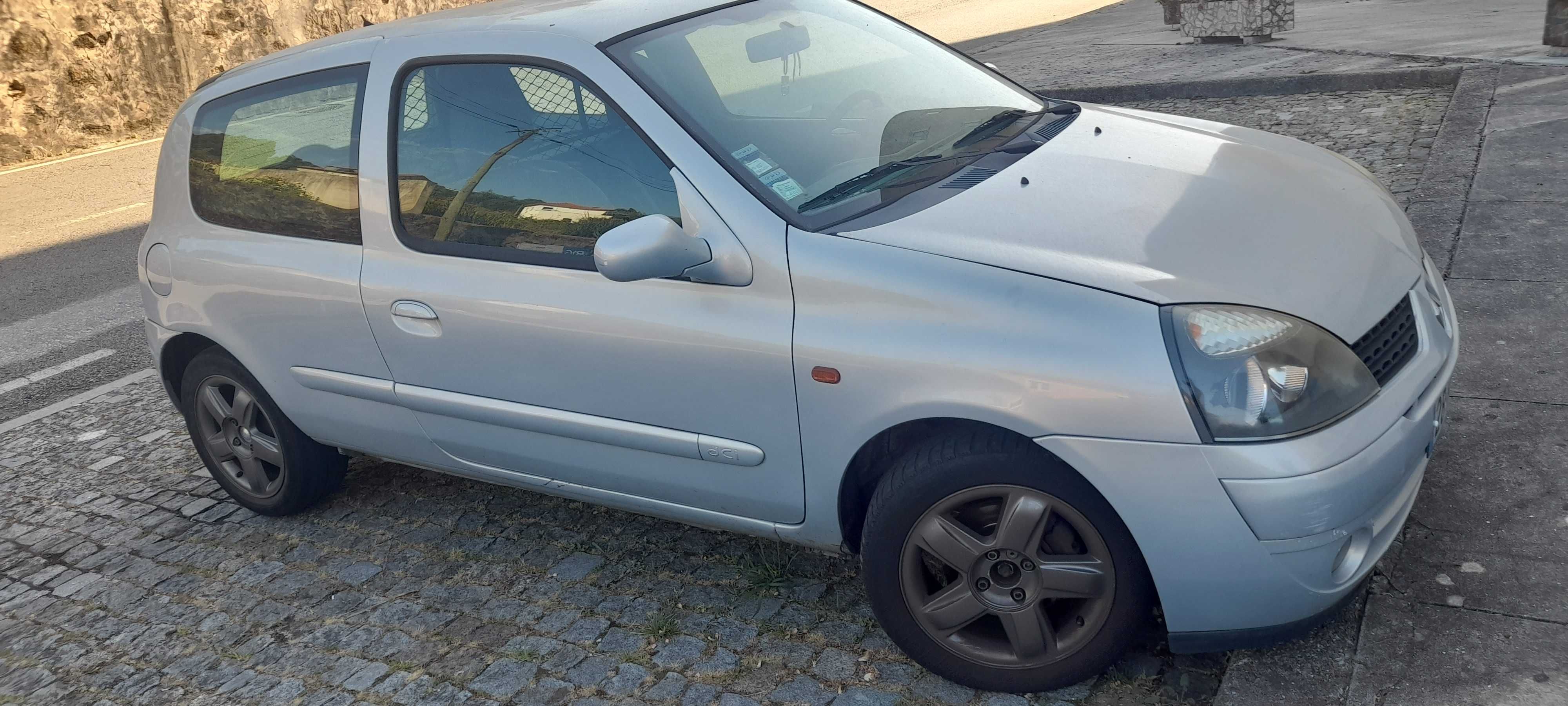 Renault clio 1.5 dci comercial