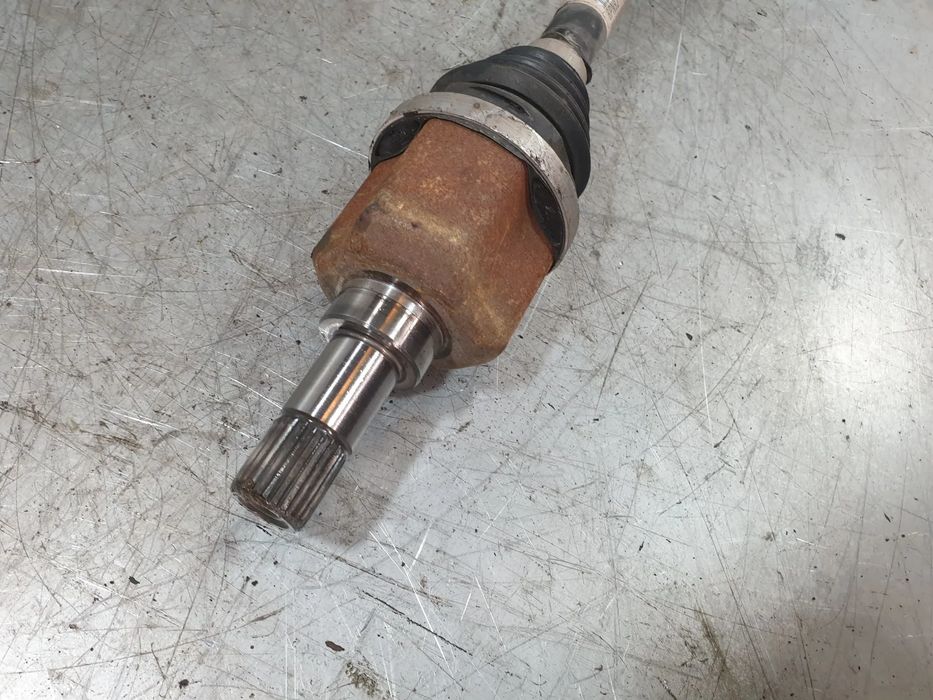 Transmissão frente esquerda CITROËN C3 III (SX)