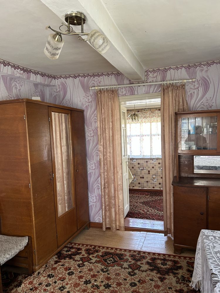 Продам пів будинку на ст. Балашівці
