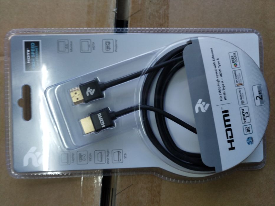 кабель HDMI