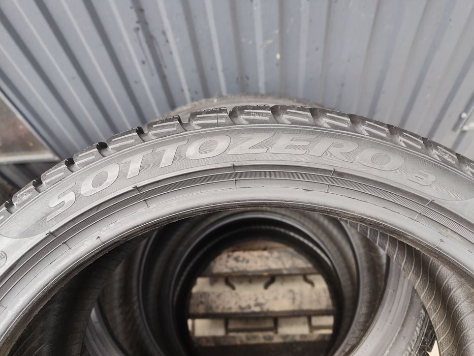 205/40/17 Pirelli Sottozero 3 komplet