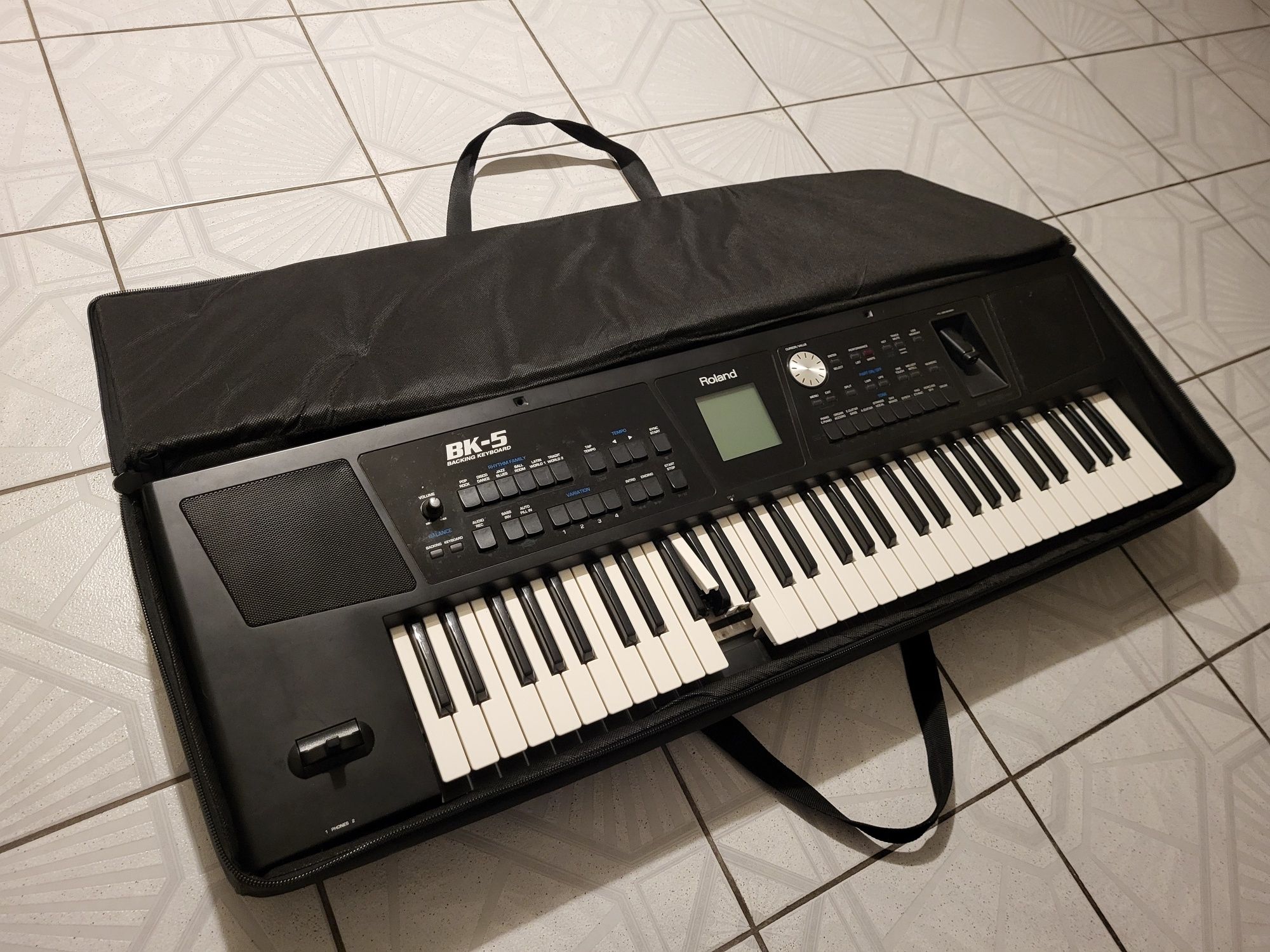 Keyboard Roland BK 5 organy sprawne okazja pokrowiec Bk 3