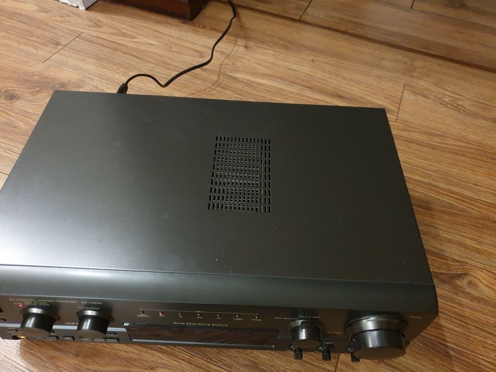 Amplituner Technics SA-AX530