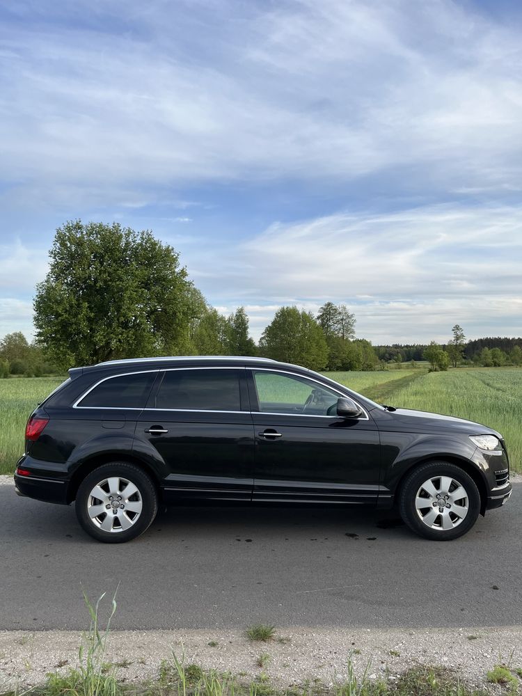 Audi Q7, Faktura VAT 23%