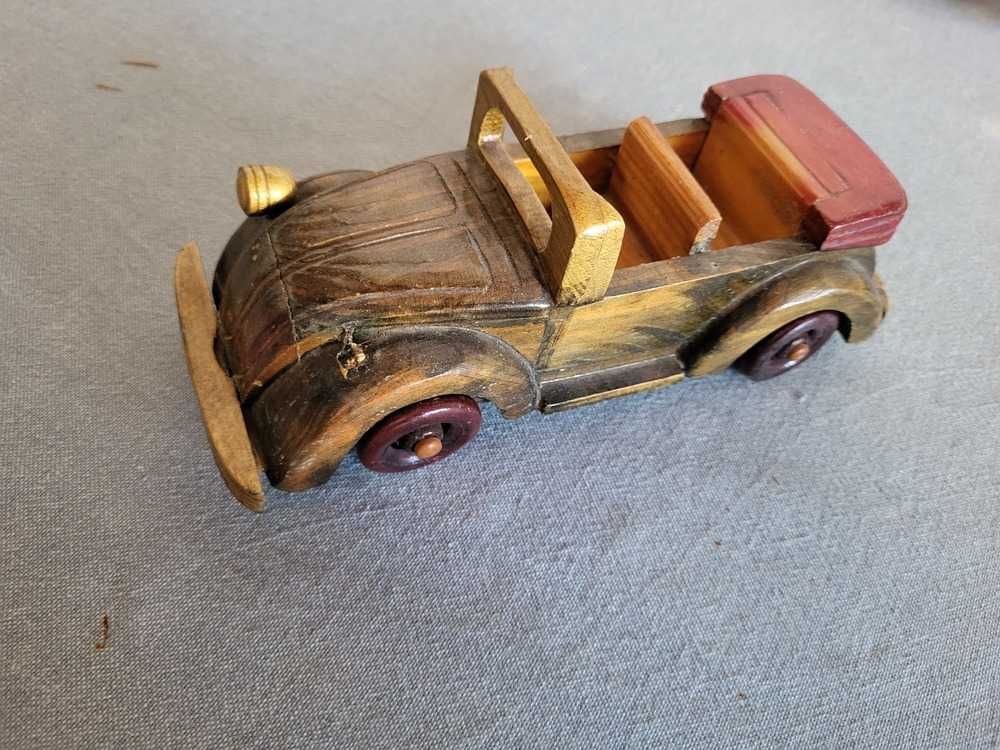 Carro em Madeira