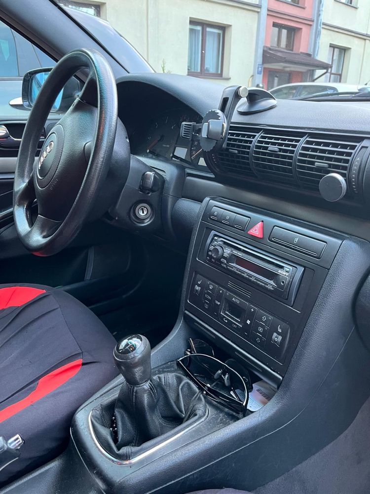 Audi A4 rocznik 2000 na chodzie
