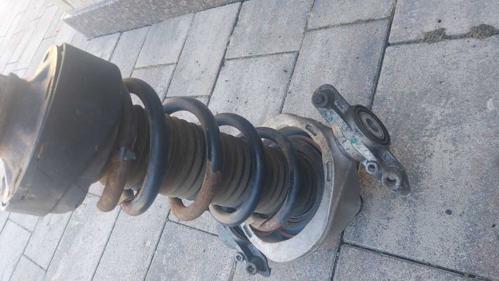 Стойки стойка пружина Фольксваген Тоурег Volkswagen Touareg NF