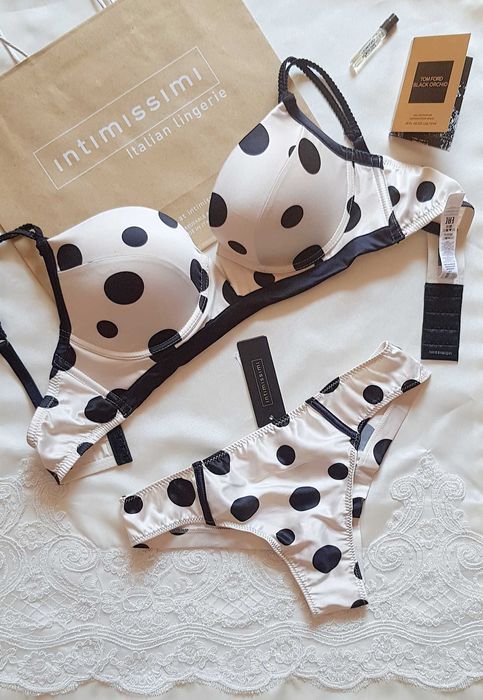 SALE !  80B Звабливий комплект INTIMISSIMI