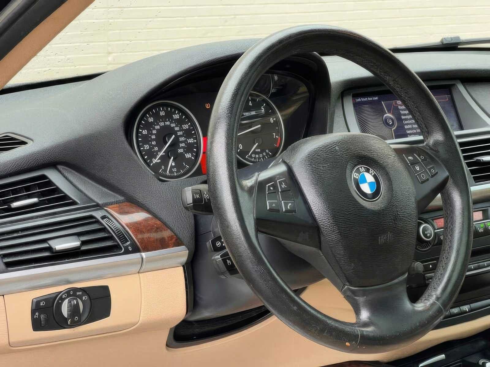 2010 BMW X5 xDrive30i