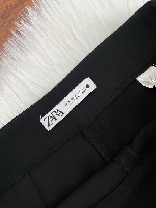 Широкі брюки від Zara