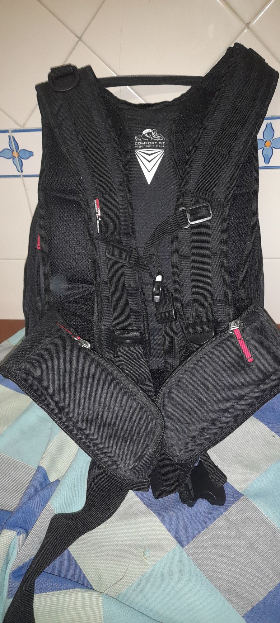 Givi - capacete e mochila